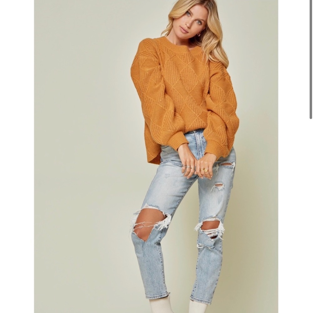 Mock neck puff sleeve sweater